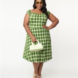 Unique Vintage Green Plaid Fit-and-Flare Midi Dress